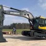 Almost New Hyundai 215 Excavator Machine in Stock For Sale