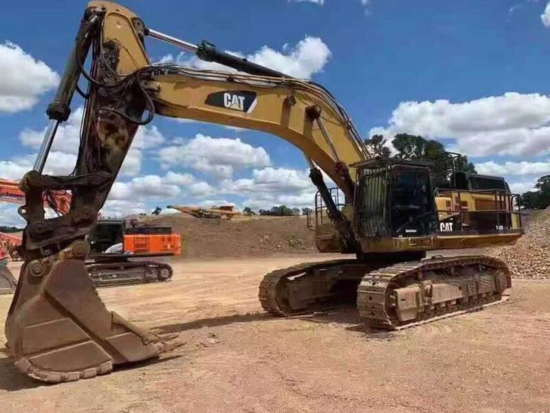 Used Caterpillar 374D Excavator