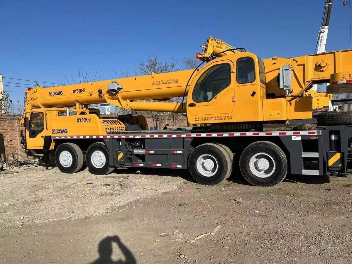 High Quality 50 tons Used truck crane for sale XCMG-QY50K