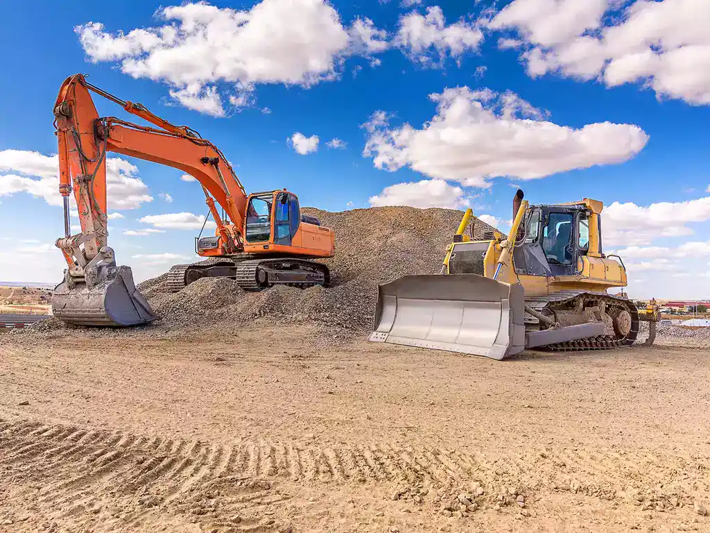 Excavator vs Bulldozer