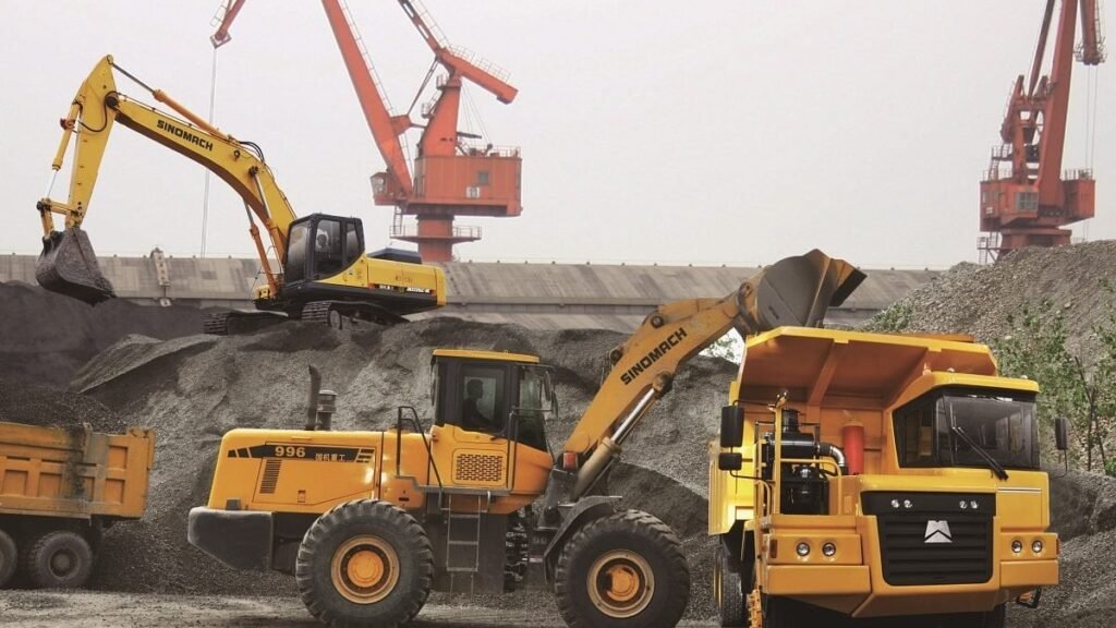 Excavator vs Loader: Key Differences You Should Know 3 Excavator vs Loader