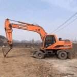 High Quality Used Wheel Excavator For Sale Doosan 210W-7
