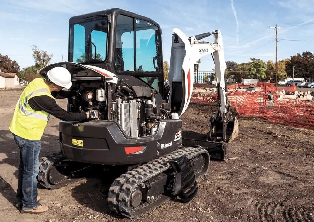 Excavator Inspection: How to Ensure You’re Getting a Good One? 1 excavator inspection2