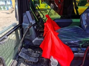 Used Sany215 Crawler Excavator - Sany215 Excavator Available in Stock for Sale 3 1 16450NA2 9164